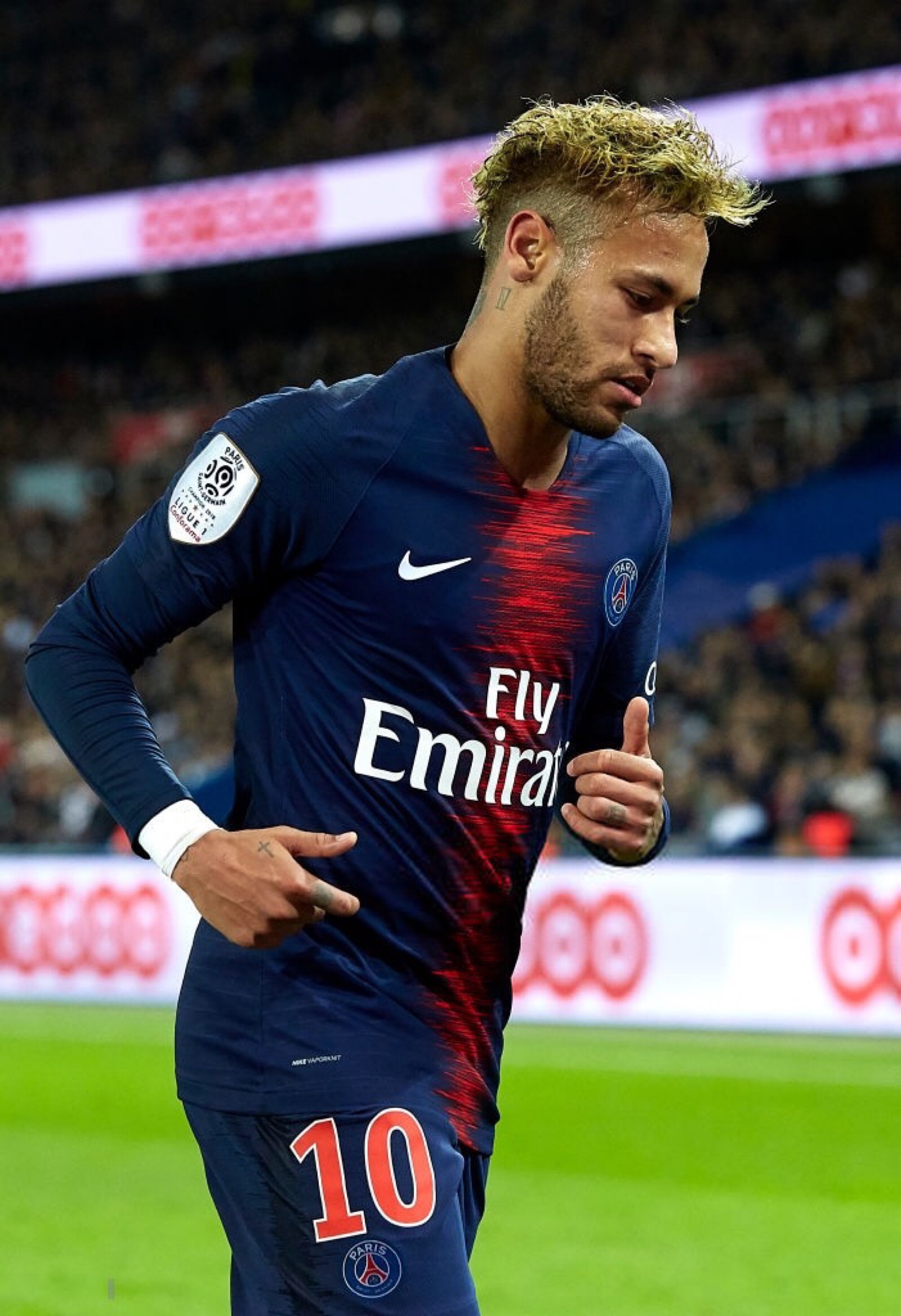 2-1,21岁英格兰新星绝杀,42岁德罗西率队胜乌迪内斯,迎意甲2连胜（2比1！21岁英格兰新星读秒绝杀，42岁德罗西率队击败乌迪内斯，收获意甲2连胜）