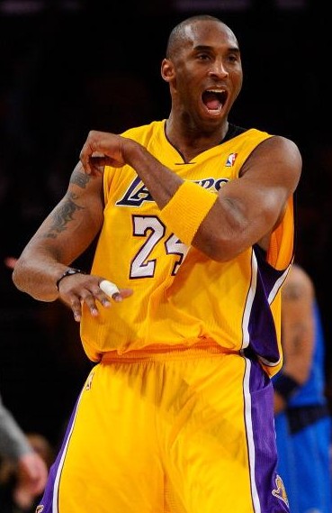 亚戈平均69.7分钟一球，本赛季中超进球数＞1的球员中用时最短（亚戈单球耗时仅69.7分钟，位列本季中超进球数＞1的球员效率榜首）