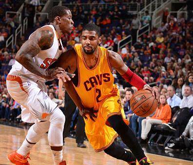 优势明显！亚历山大近12次常规赛交手，得分均高于爱德华兹（亚历山大优势显著：近12次常规赛交锋场场得分高于爱德华兹）