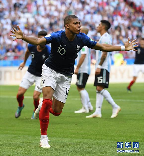 203场63球，福登英超生涯进球数已超越贝克汉姆和亚亚-图雷（英超203场斩获63球，福登生涯进球数已超贝克汉姆与亚亚-图雷）