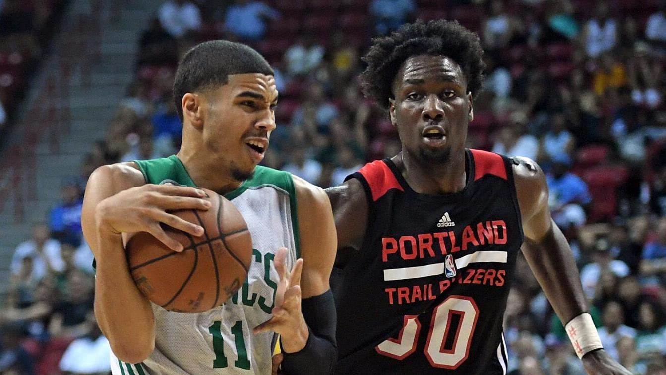 卡恩：纳格尔斯曼应该停止试验；拜仁和于帕续约的代价很昂贵（卡恩直言纳格尔斯曼应收手试验，拜仁与于帕续约成本高企）