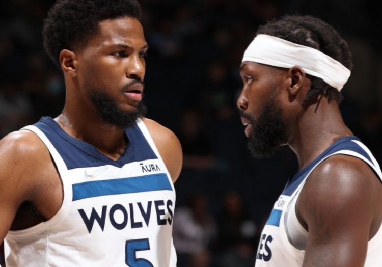 狼队英超15轮仅2分，创英格兰顶级联赛历史最差开局（狼队英超前15轮仅得2分，创英格兰顶级联赛最差开季纪录）