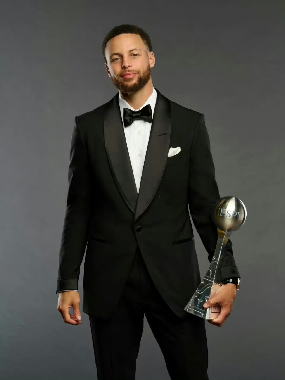 德转统计五大联赛最年长戴帽前10：莱万第8，C罗两度上榜（德转盘点五大联赛最年长帽子戏法TOP10：莱万位列第八，C罗两次入围）