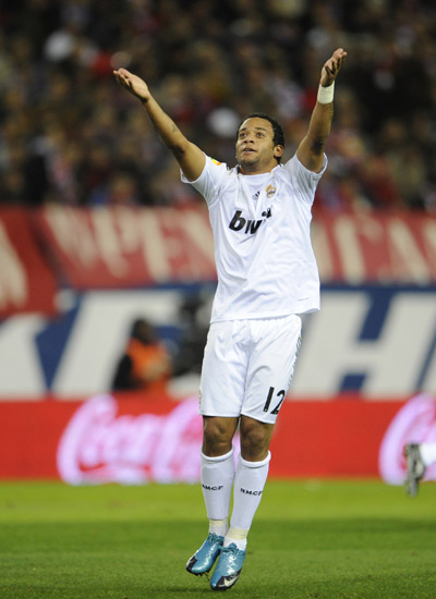 中国龙之队11周年球迷大会圆满举行 共赴山城之约（中国龙之队十一周年球迷盛典圆满收官 相会山城共襄盛举）