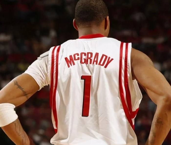 韦斯-布朗：其实不反感奥纳纳，但他真的每次都有奇怪的失误（韦斯-布朗：并非反感奥纳纳，但他屡屡出现离奇失误）