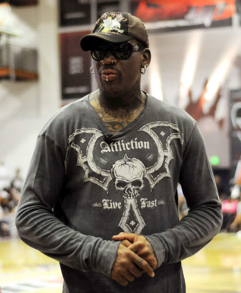 罗马诺：拜仁后卫博埃近期再次被推荐给尤文（罗马诺称：拜仁后卫博埃近日再度被推荐至尤文图斯）