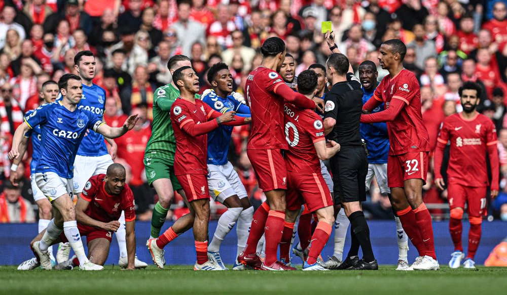 时间线回顾：萨拉赫连续3场替补情绪爆发，不会随队出征欧冠（脉络梳理：萨拉赫连续3场替补情绪失控，将不随队出征欧冠）