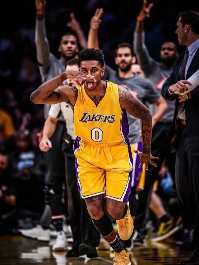 官方：瓦斯科达伽马与小将拉扬续约；拜仁等俱乐部在关注他（瓦斯科达伽马官宣与新星拉扬续约，拜仁等豪门持续关注）