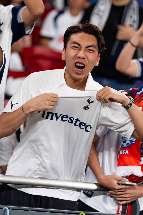 对手看着比分都怀疑人生（比分打得对手怀疑人生）