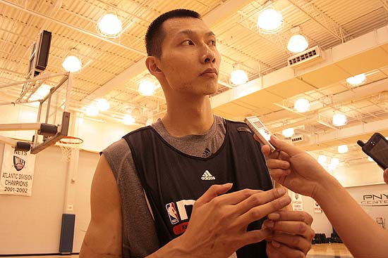 女子篮球世界杯小组赛精彩比赛（女篮世界杯小组赛激战纷呈）