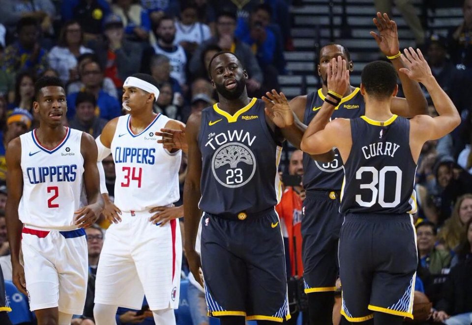 热议成都平广岛：联赛亚冠都蛮硬；租德尔加多需下载反诈app（成都战平广岛引热议：联赛亚冠硬仗不断，德尔加多租借需安装反诈APP）